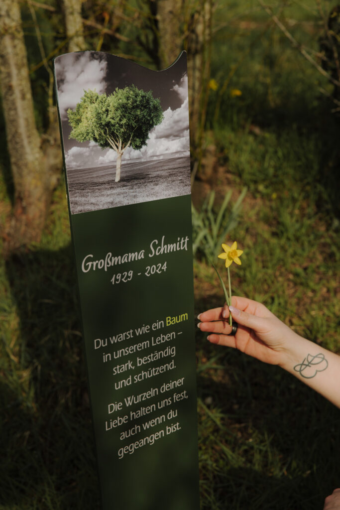 kreatiefe_1_web-1340_gedenkzeichen